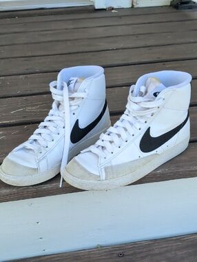 Nike Blazer 77 Mid White High-Top Sneakers